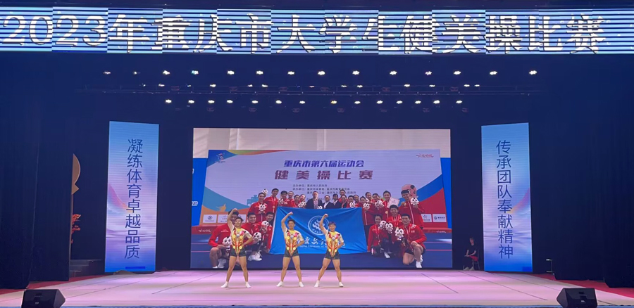 AWKr_1682560669076062307.jpg TPal_1682558024593023133.jpg